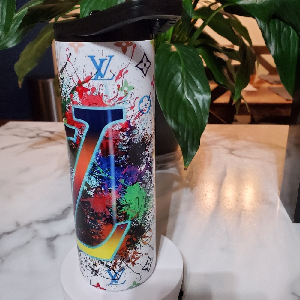 Graffiti Print Custom Luxury Brands 20oz Tumbler with duo lids ๐sale - Picture 7 of 9